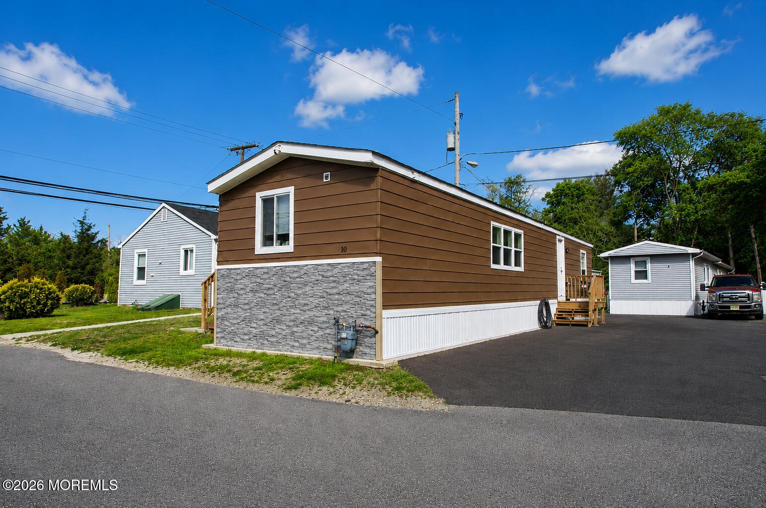 10 Misty Lane Jackson NJ 08527