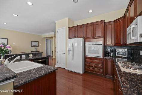 78 Oakmont Lane Jackson NJ 08527