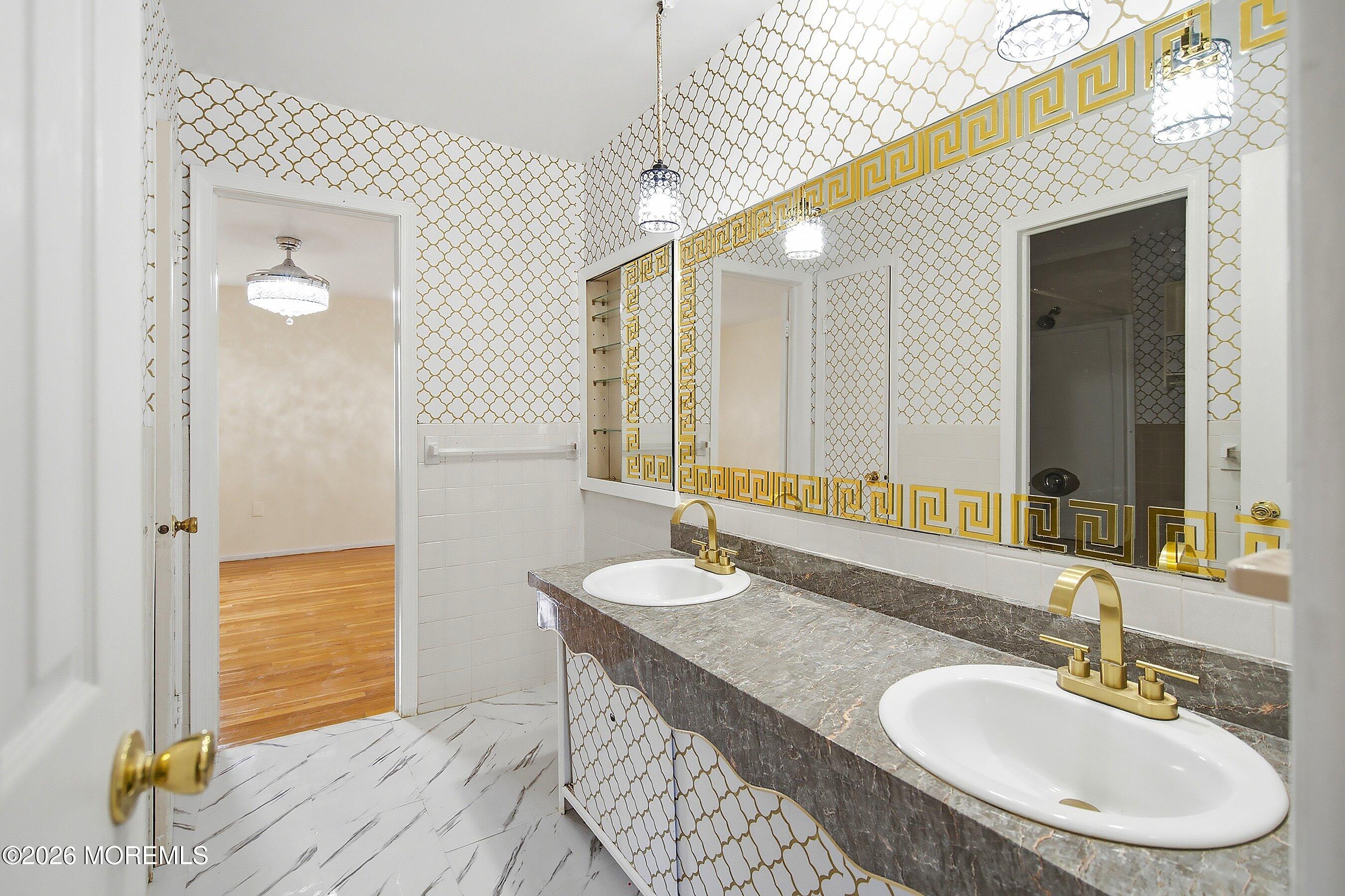 56 Kingsley Way Freehold NJ 07728
