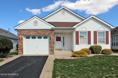 5 Tonbridge Court Toms River NJ 08757