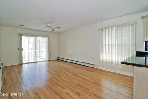 5 Tonbridge Court Toms River NJ 08757