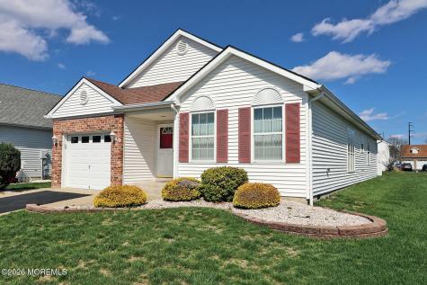 5 Tonbridge Court Toms River NJ 08757