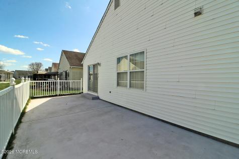 5 Tonbridge Court Toms River NJ 08757