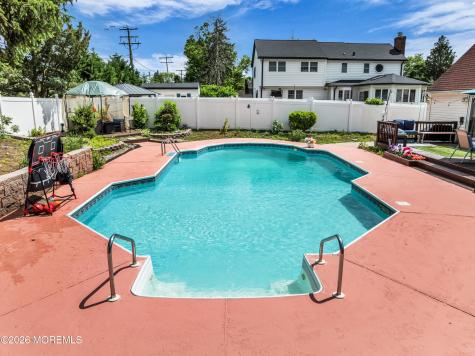 513 Ilexberry Lane Toms River NJ 08753