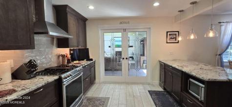 75 Idlebrook Lane Aberdeen NJ 07747