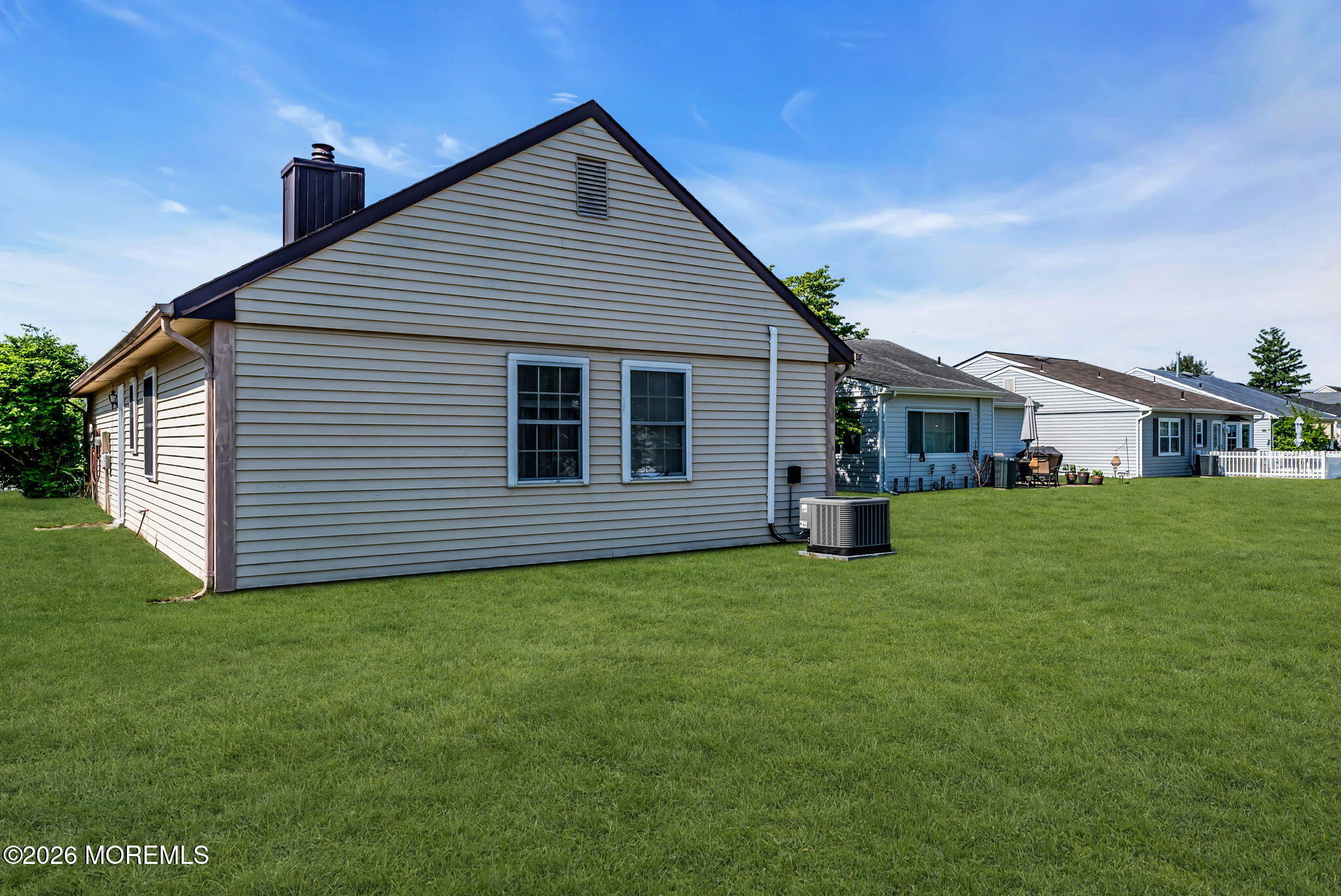 44 Buckingham Drive N Manchester NJ 08759