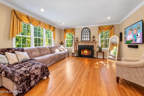 10 Treetops Drive Monroe Twp NJ 08831