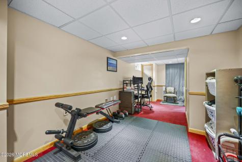 350 East Road Belford NJ 07718