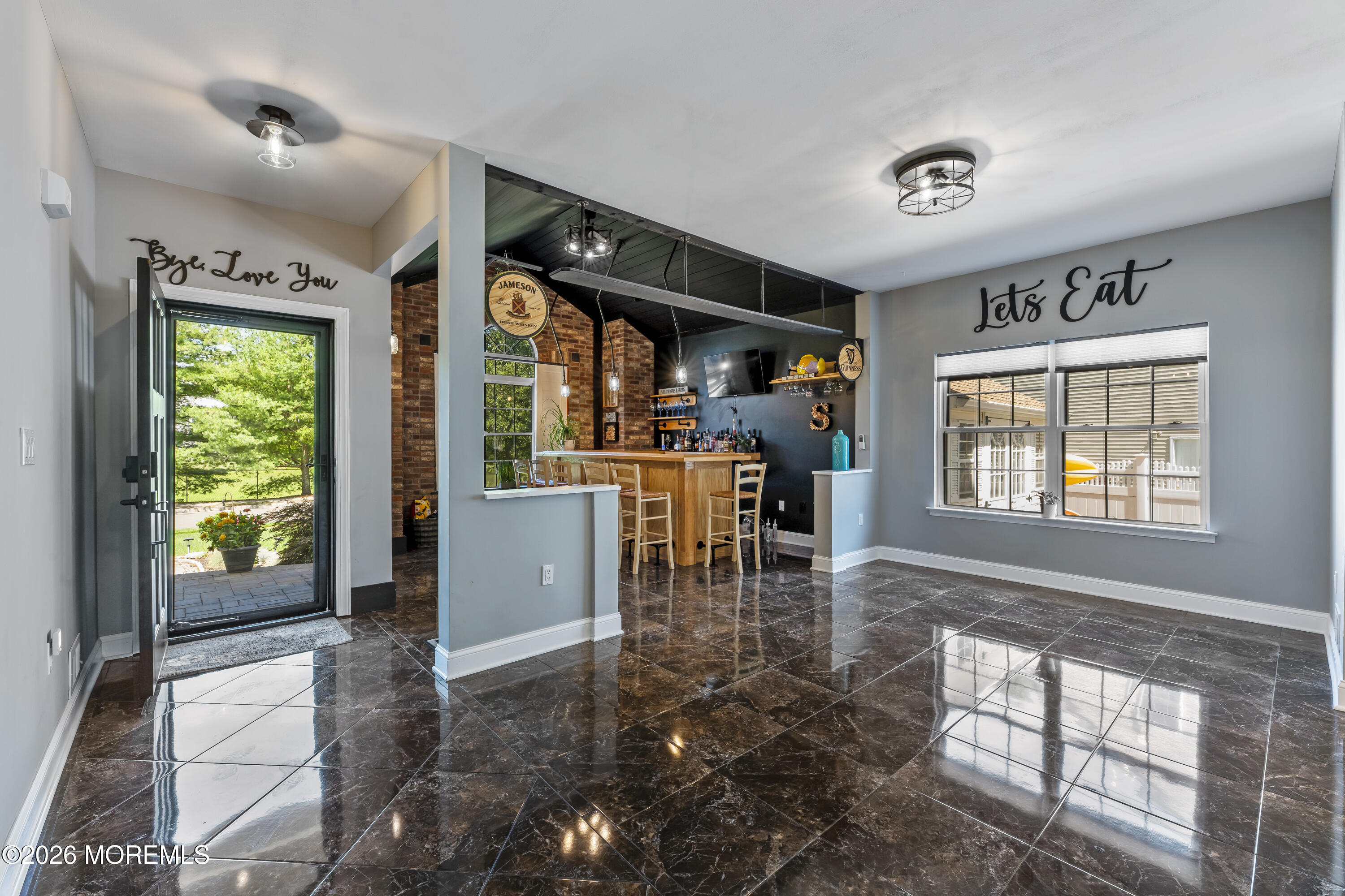 27 Pacific Avenue Bayville NJ 08721