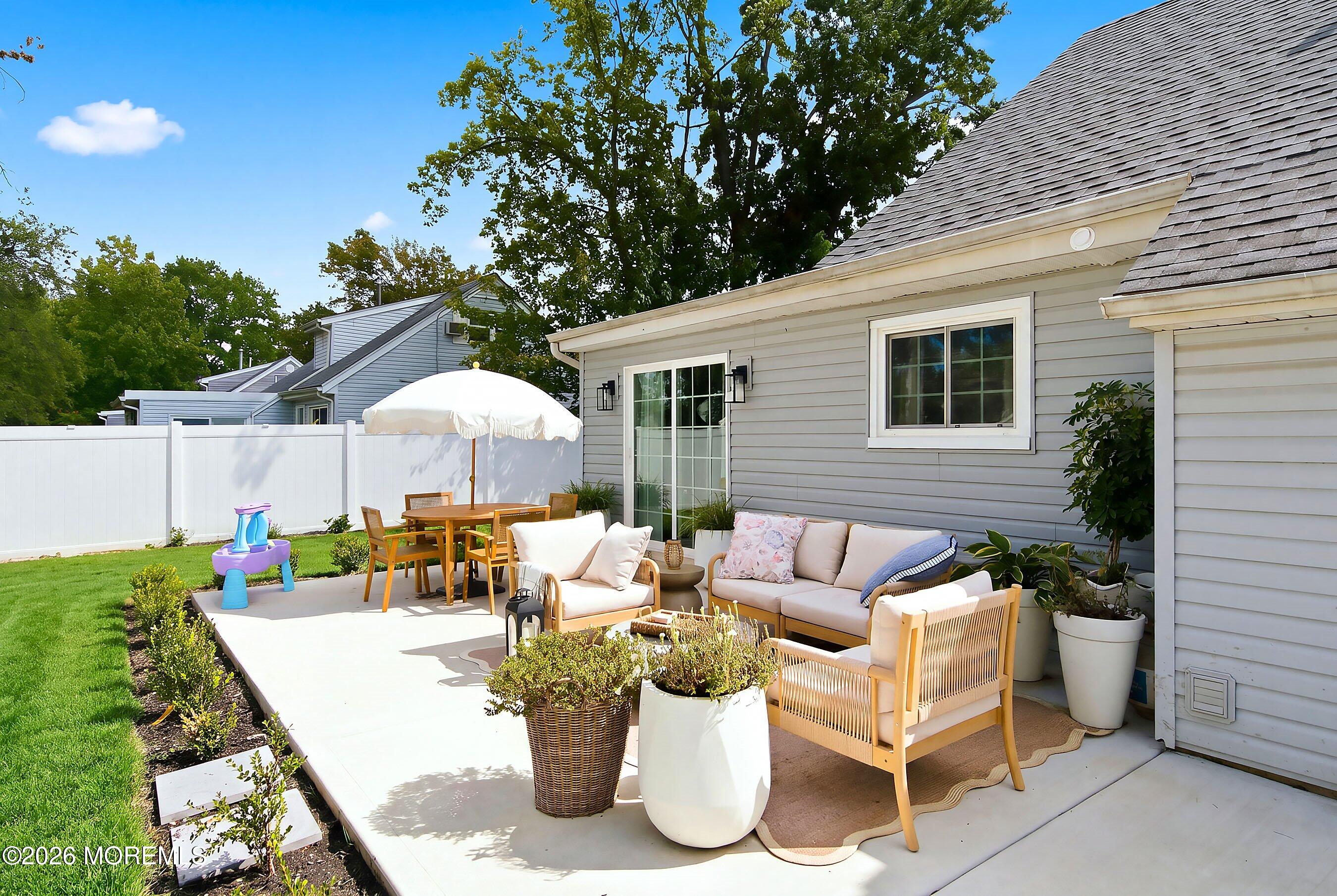 3 Redwood Terrace Hazlet NJ 07730