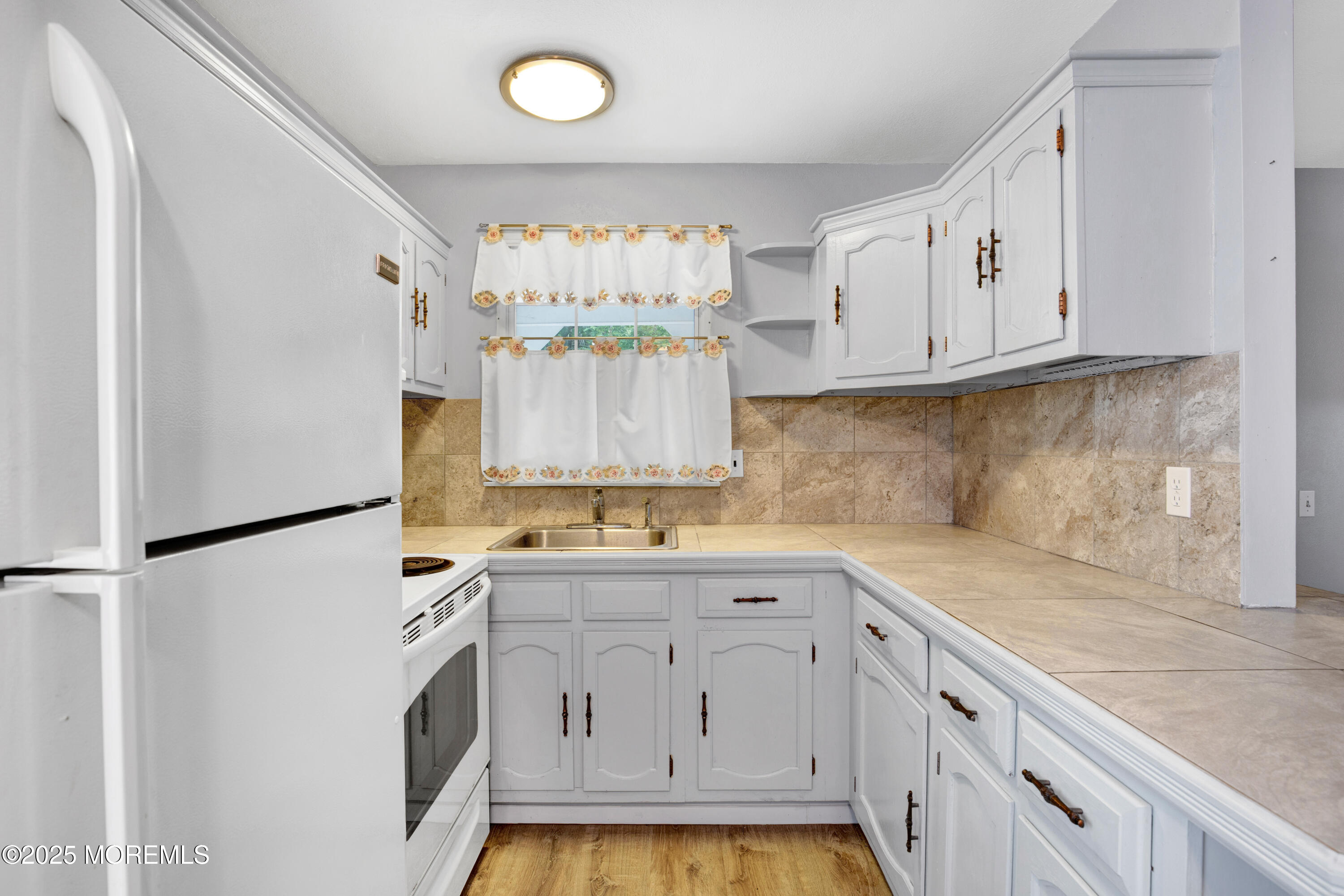 7 Lexington Drive Whiting NJ 08759