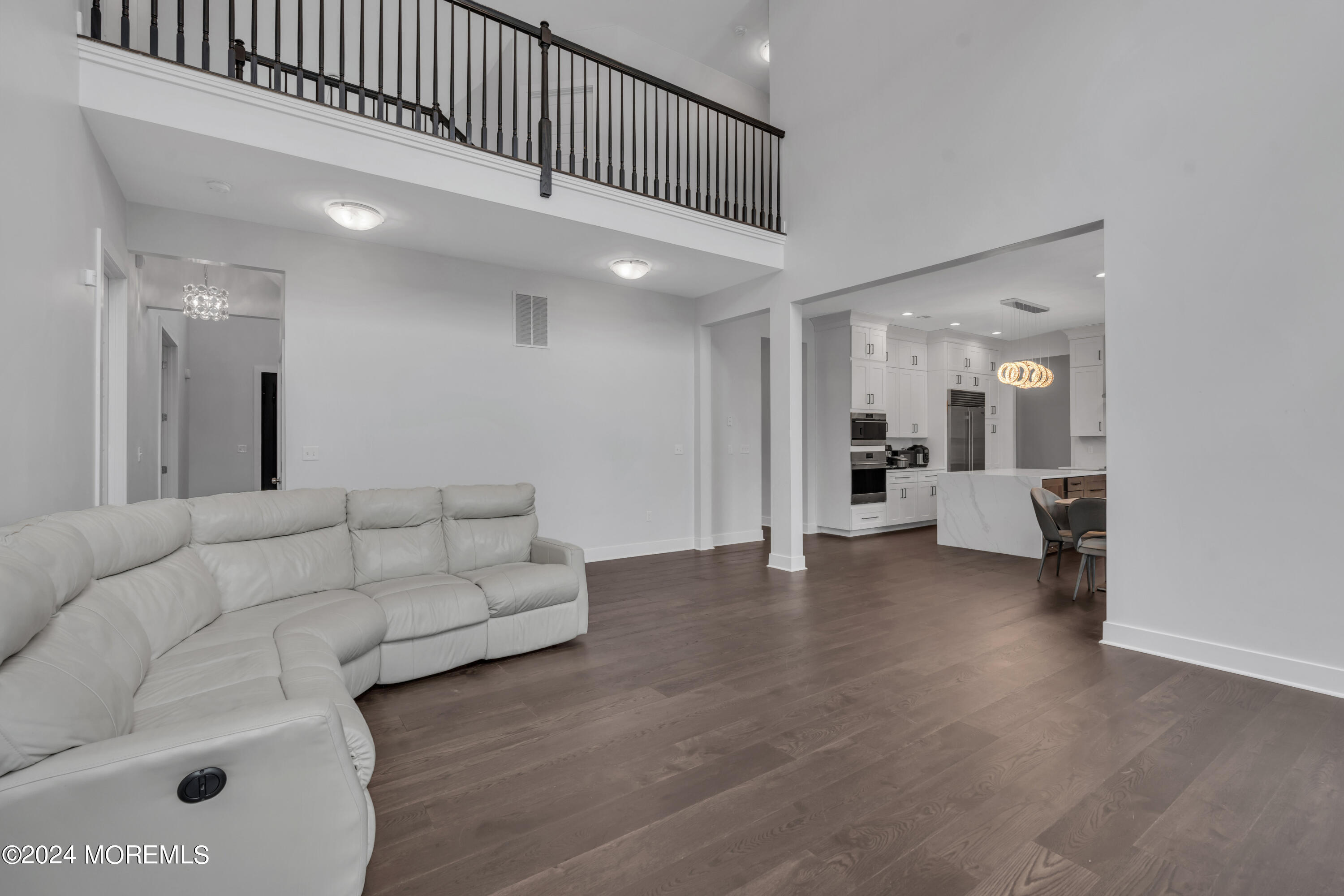 14 Falson Lane Morganville NJ 07751