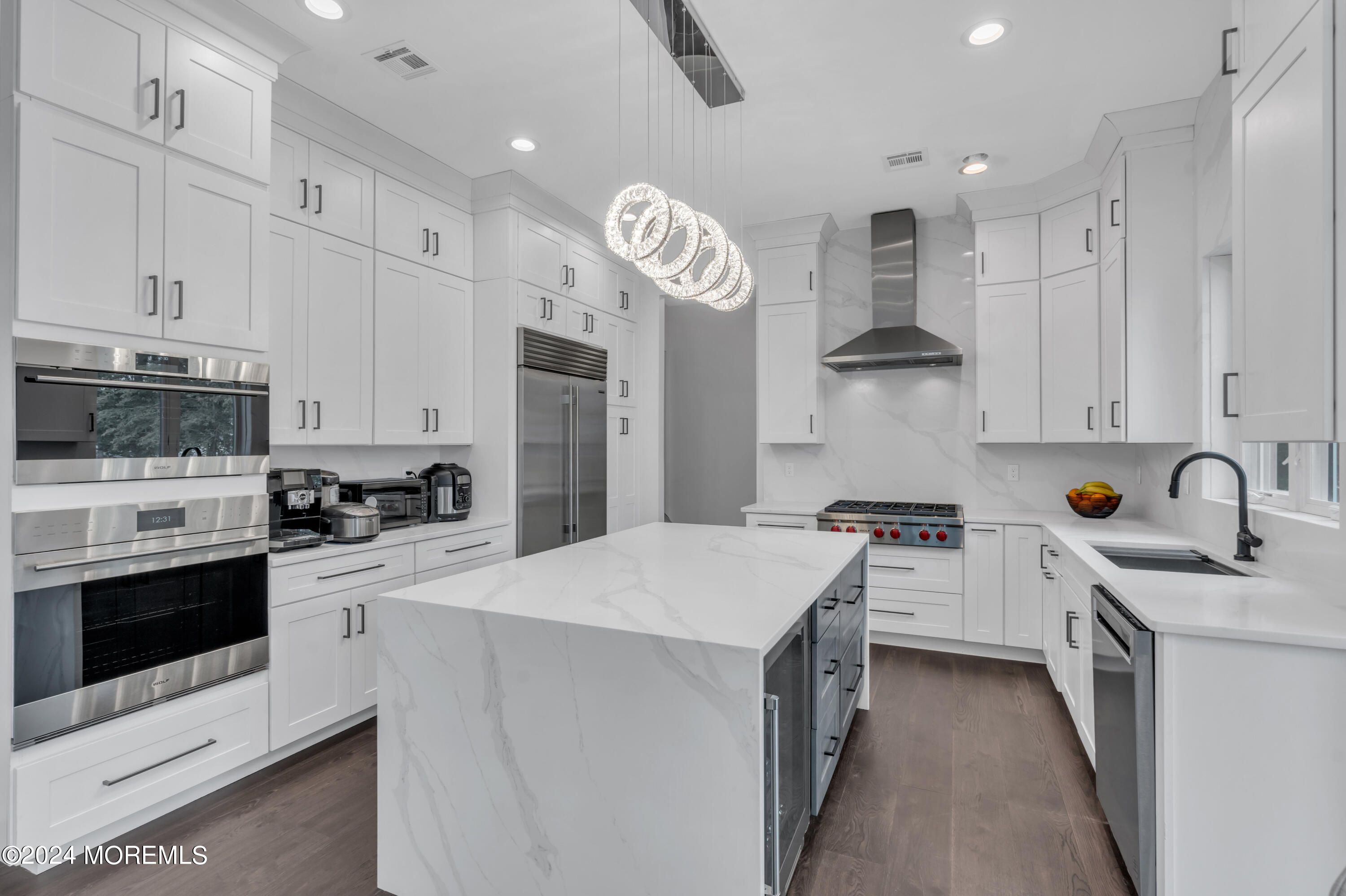 14 Falson Lane Morganville NJ 07751