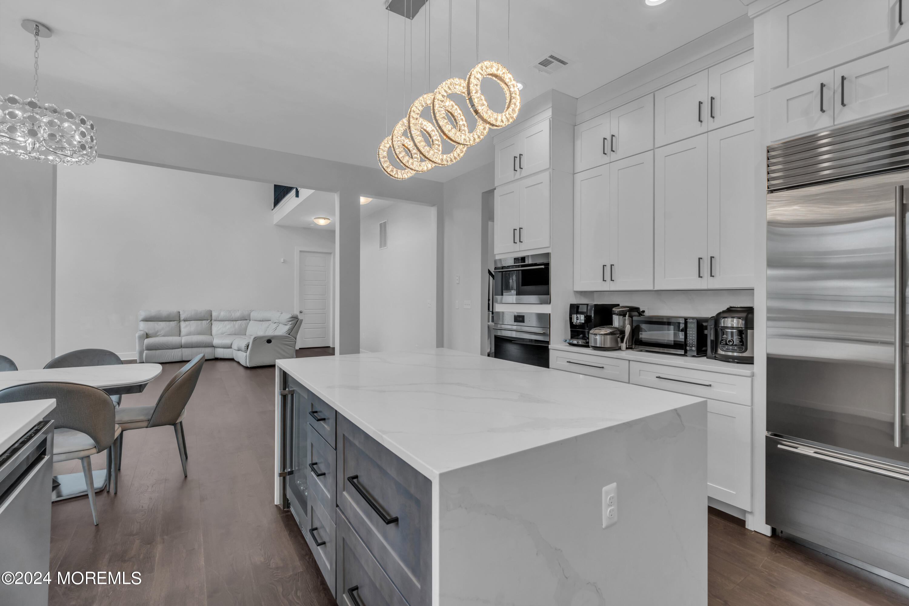14 Falson Lane Morganville NJ 07751