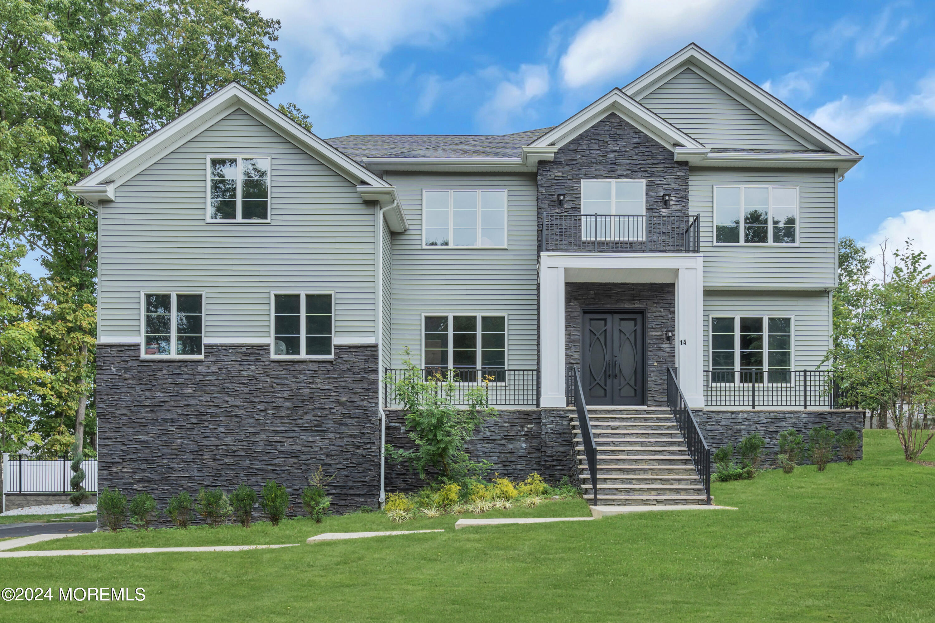 14 Falson Lane Morganville NJ 07751
