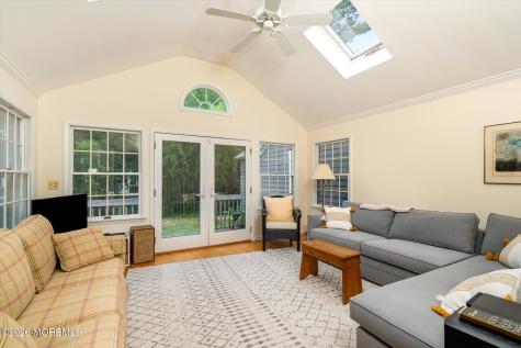 401 Brown Street Brielle NJ 08730