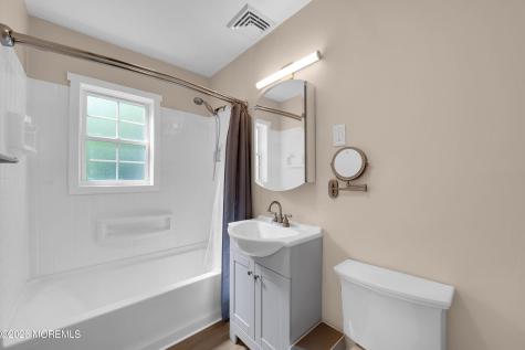 10 Crystal Avenue New Egypt NJ 08533