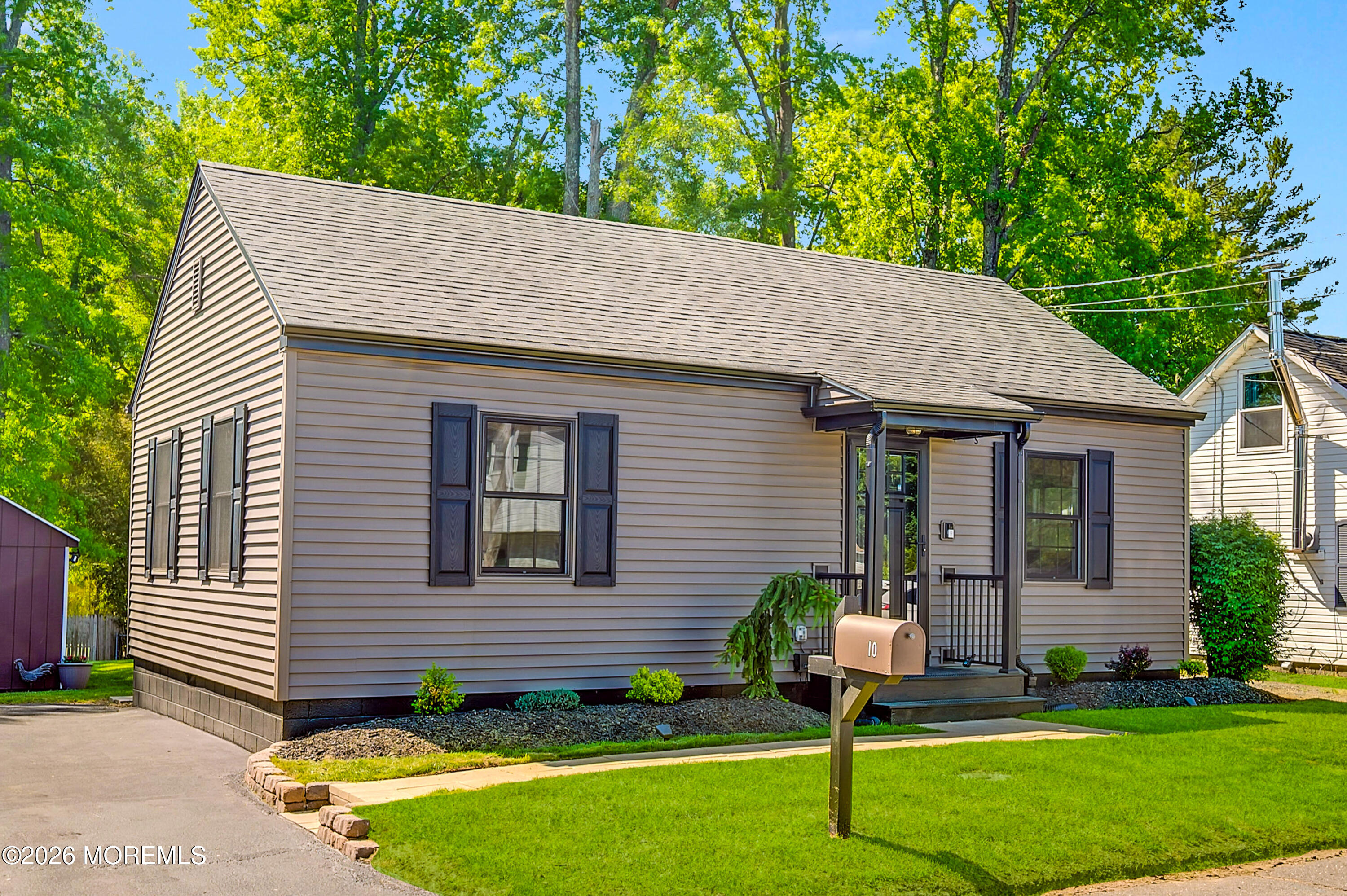 10 Crystal Avenue New Egypt NJ 08533