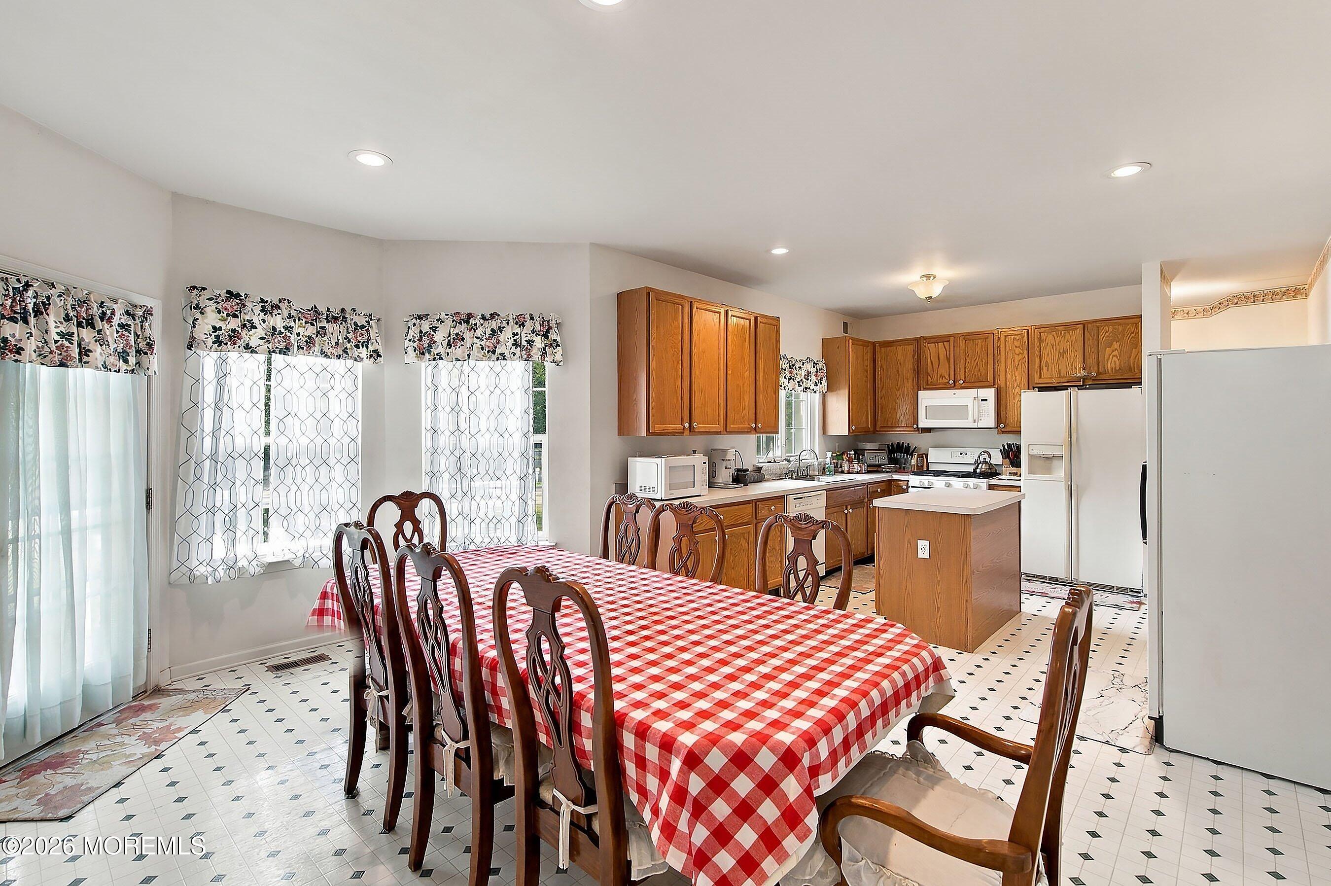 5 Mitchell Lane Jackson NJ 08527