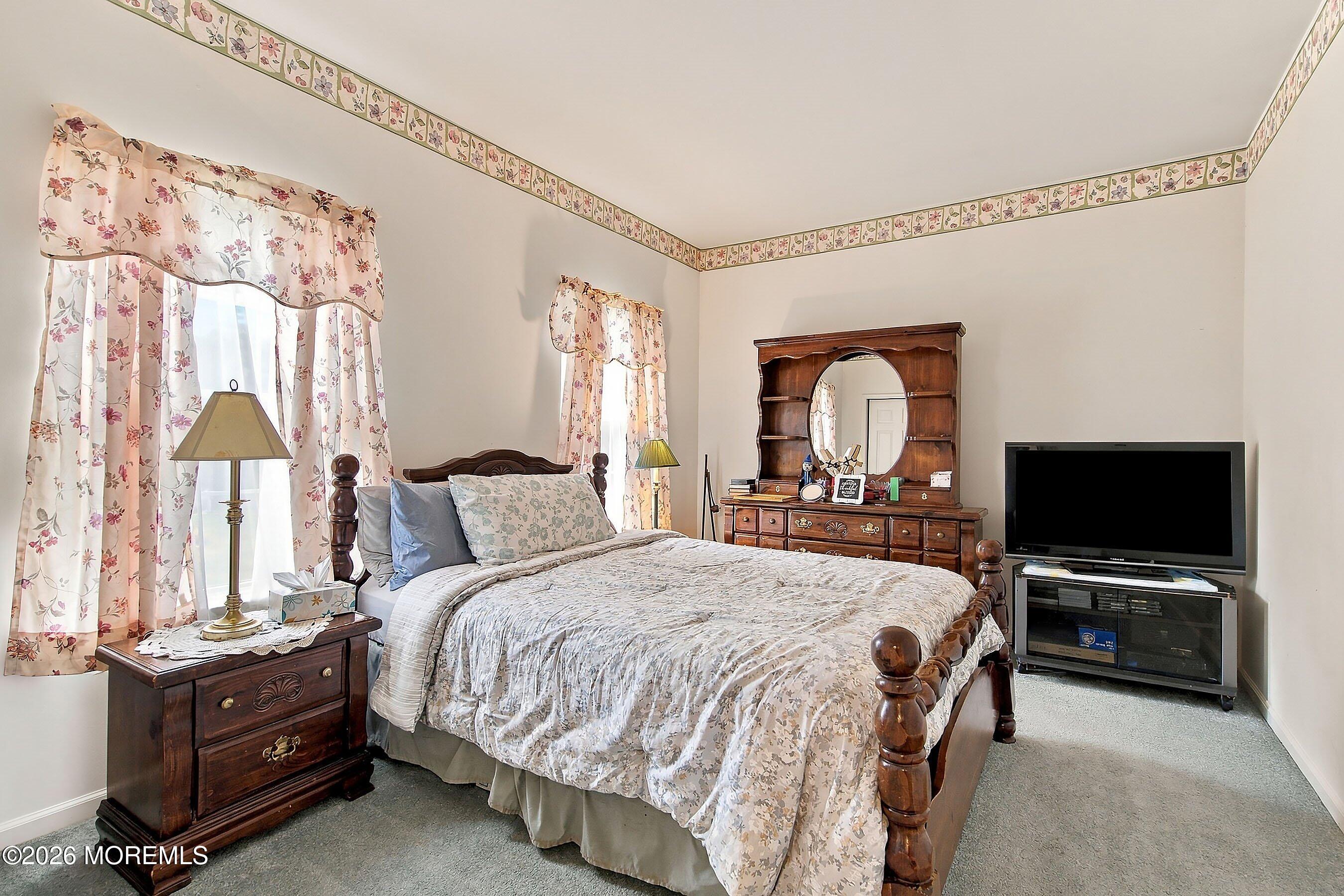 5 Mitchell Lane Jackson NJ 08527