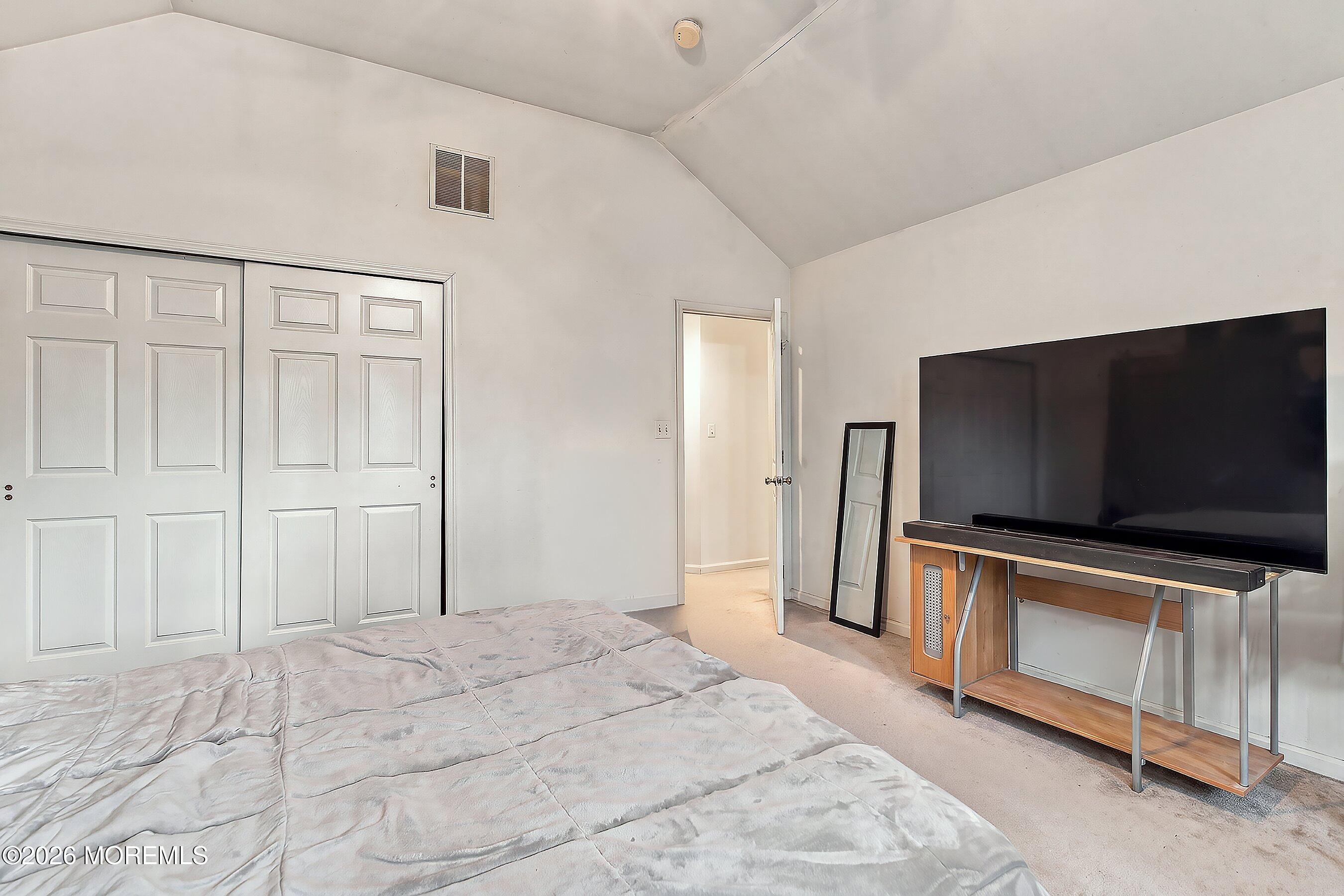5 Mitchell Lane Jackson NJ 08527