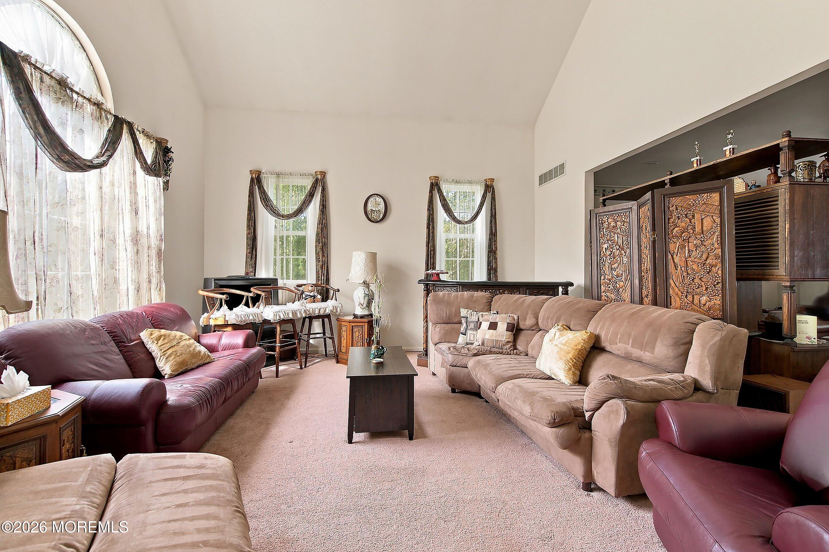 5 Mitchell Lane Jackson NJ 08527