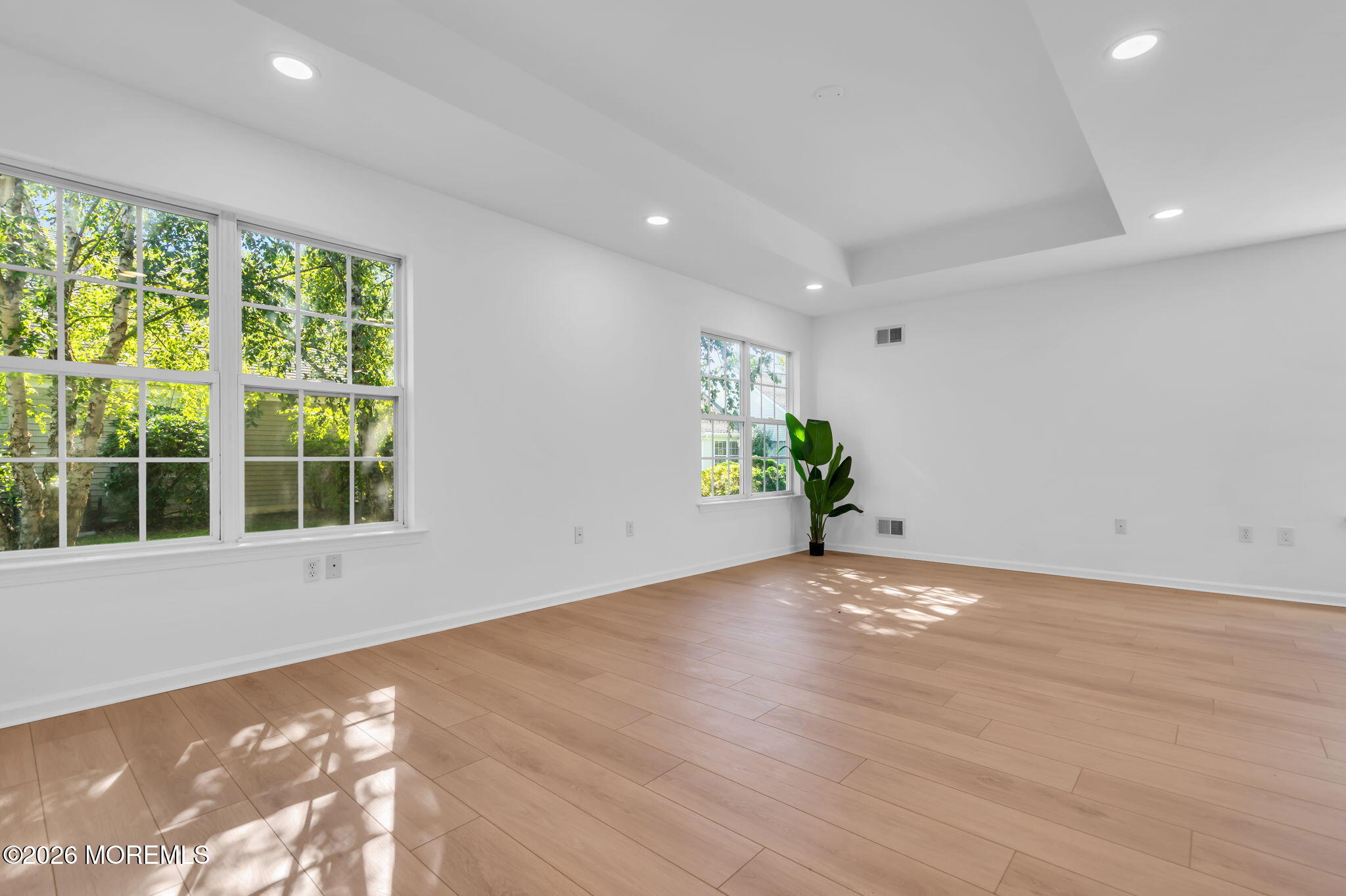 11 Ivy Hill Road Lakewood NJ 08701