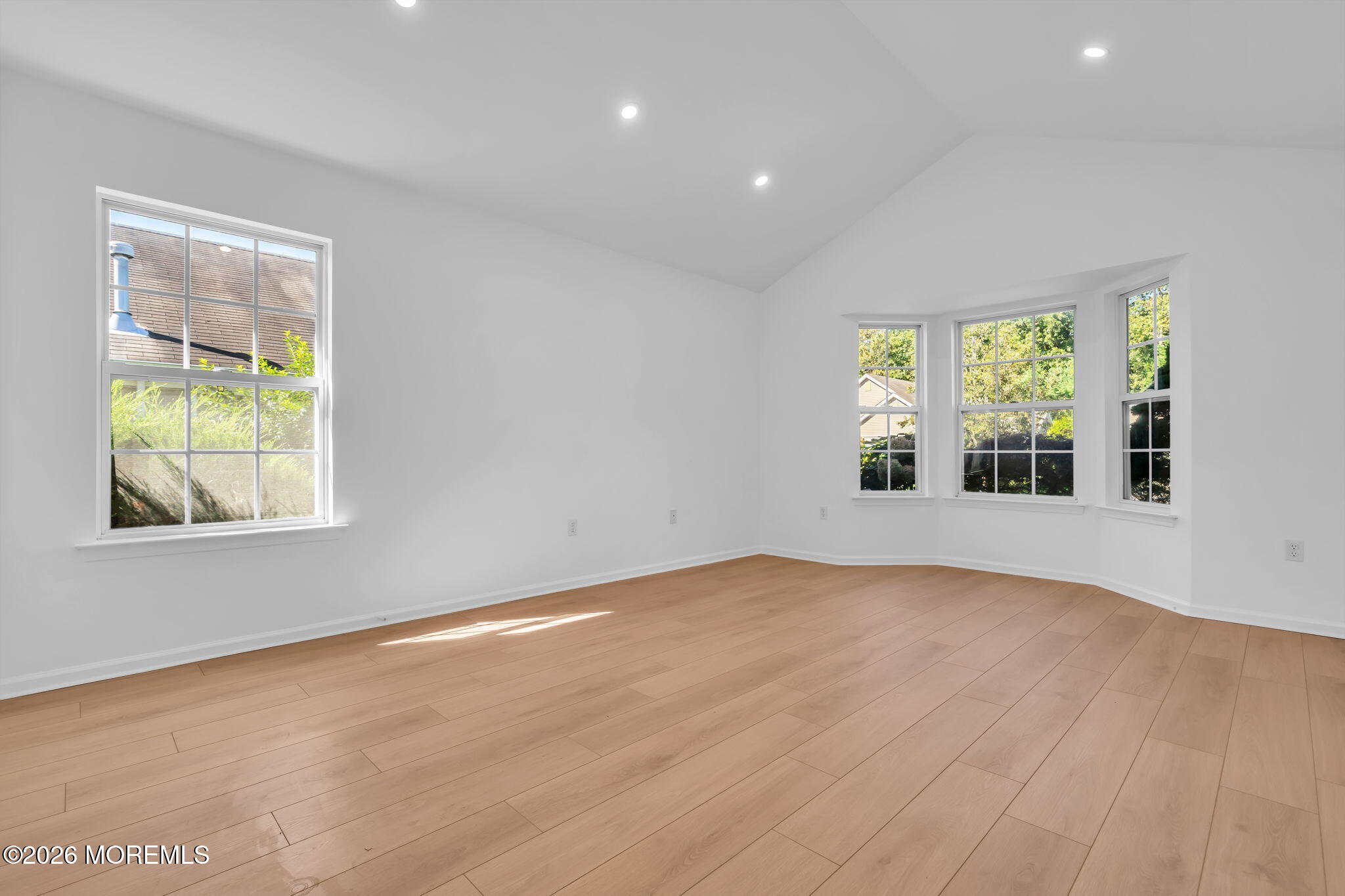 11 Ivy Hill Road Lakewood NJ 08701