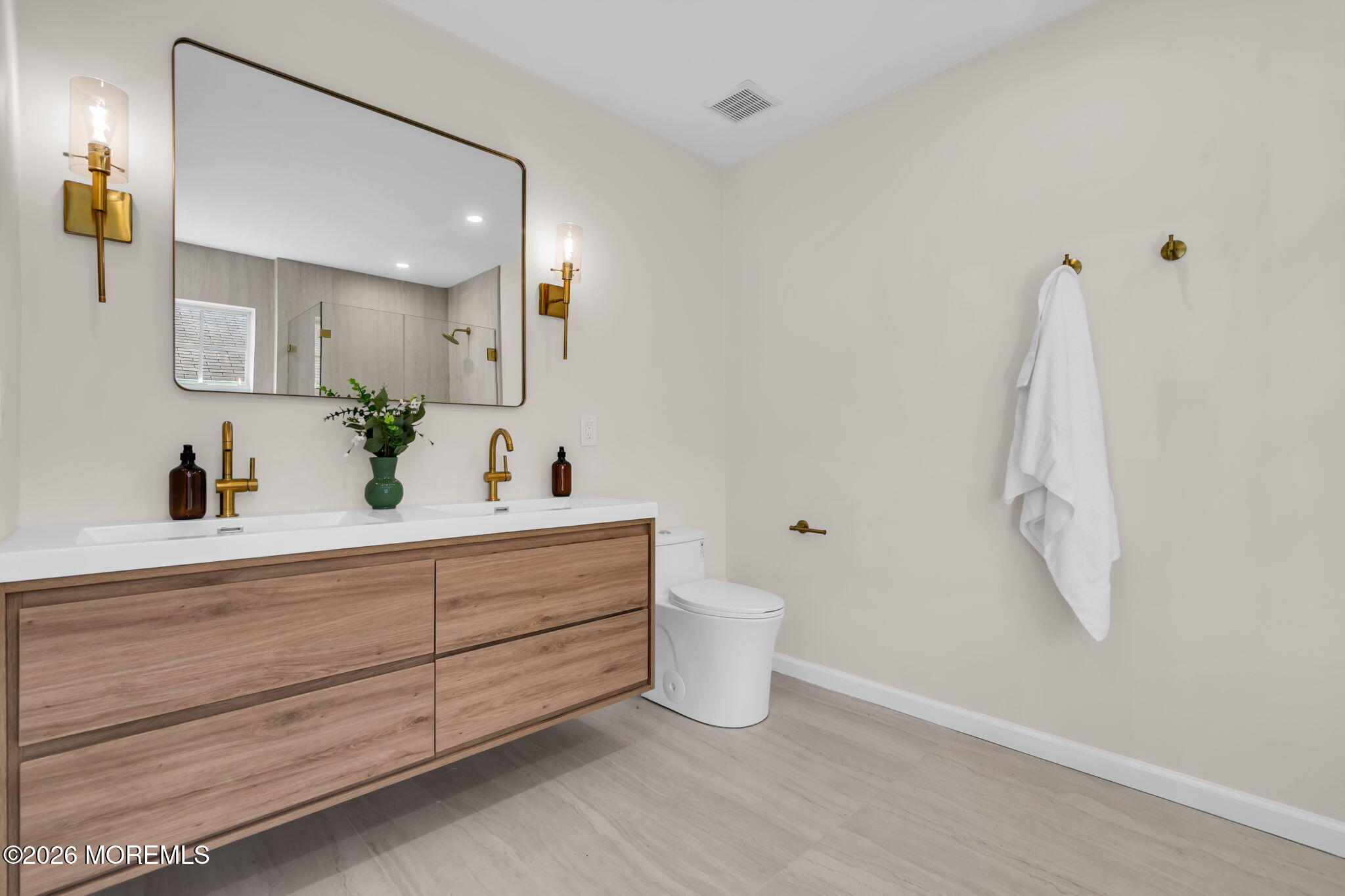 11 Ivy Hill Road Lakewood NJ 08701