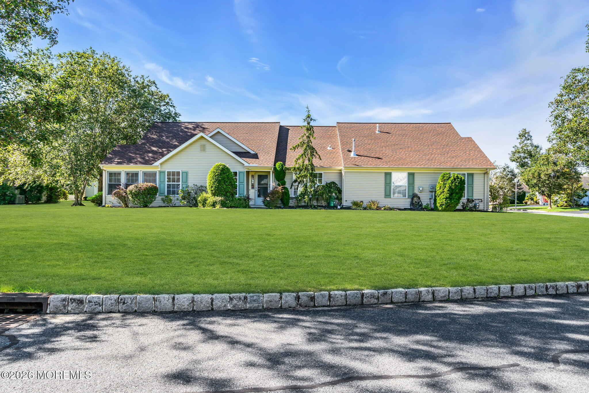 11 Ivy Hill Road Lakewood NJ 08701