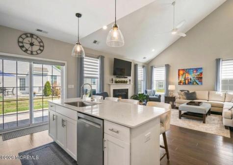 40 Emerald Road New Egypt NJ 08533