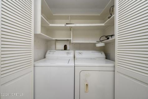 48 Beaver Avenue Whiting NJ 08759