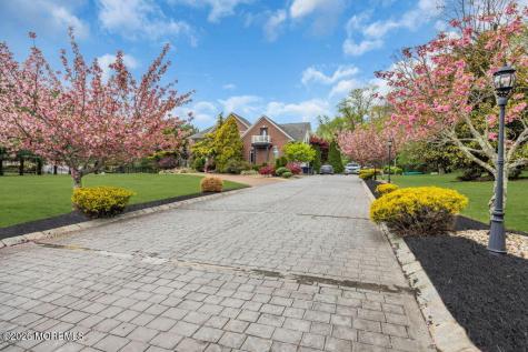176 Oakland Mills Road Manalapan NJ 07726
