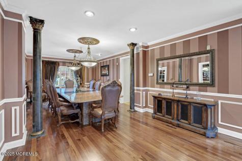 176 Oakland Mills Road Manalapan NJ 07726