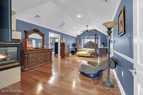 176 Oakland Mills Road Manalapan NJ 07726