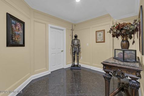 176 Oakland Mills Road Manalapan NJ 07726