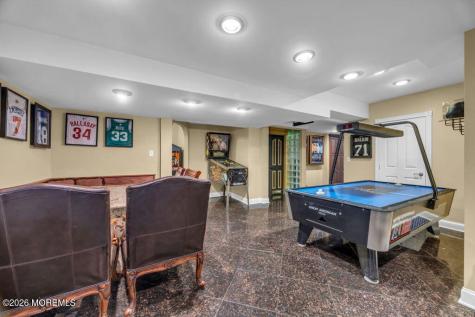 176 Oakland Mills Road Manalapan NJ 07726