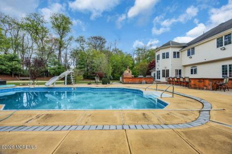 176 Oakland Mills Road Manalapan NJ 07726