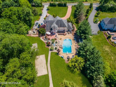 176 Oakland Mills Road Manalapan NJ 07726