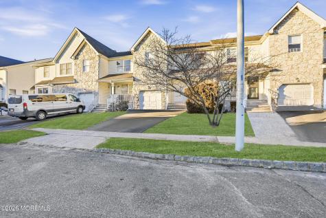35 N Crest Place Lakewood NJ 08701