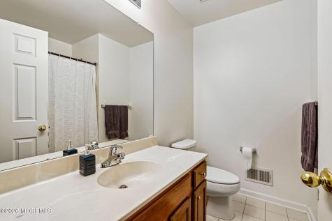 77 Deepwater Circle Manalapan NJ 07726