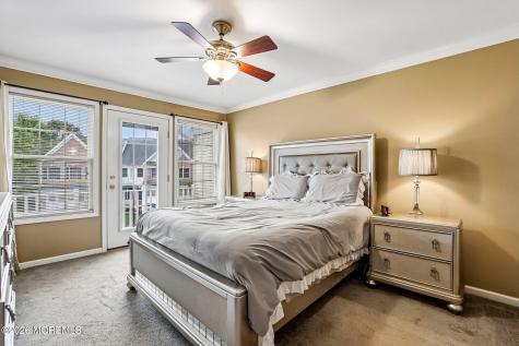 77 Deepwater Circle Manalapan NJ 07726