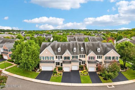 77 Deepwater Circle Manalapan NJ 07726