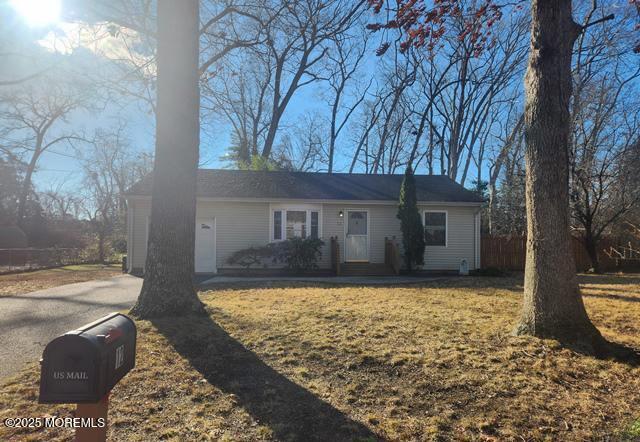 12 Lawrence Avenue Bayville NJ 08721