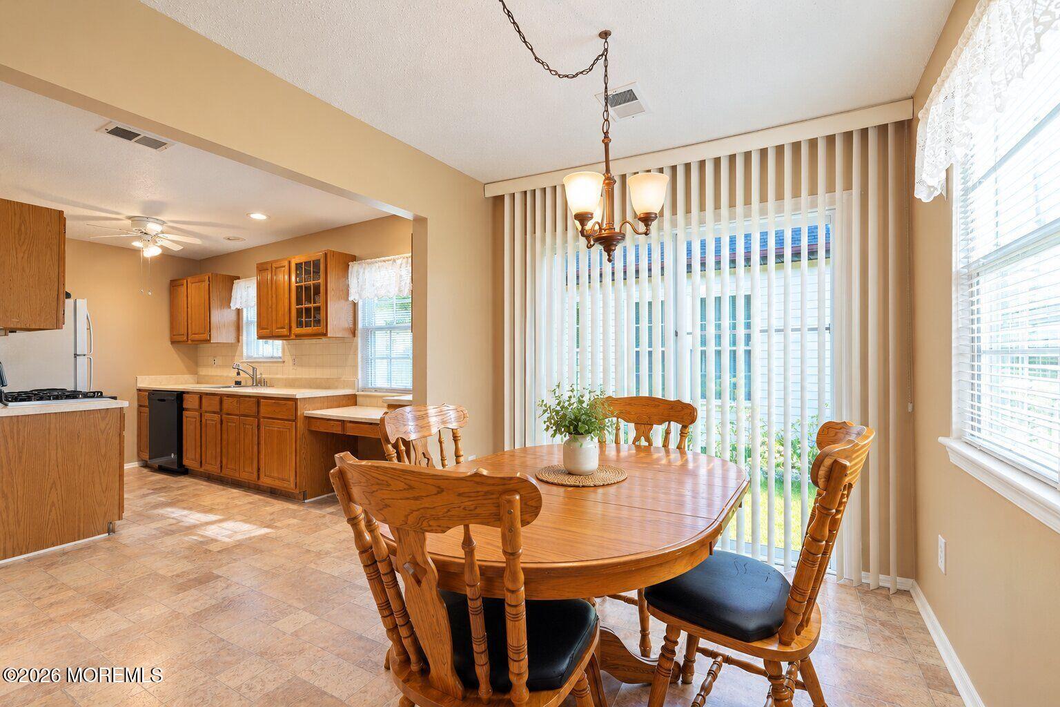 121 Farnworth Close Freehold NJ 07728