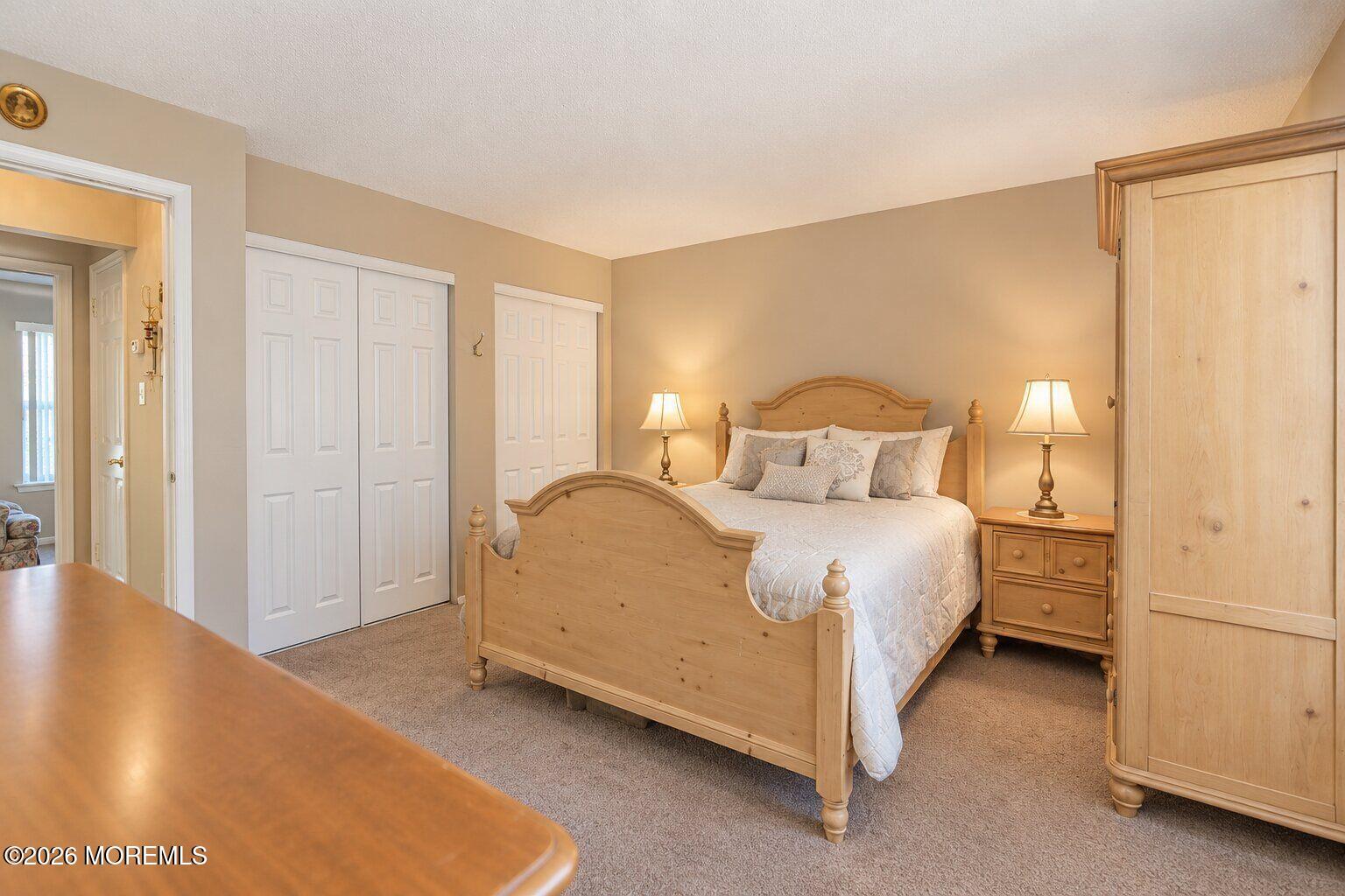 121 Farnworth Close Freehold NJ 07728