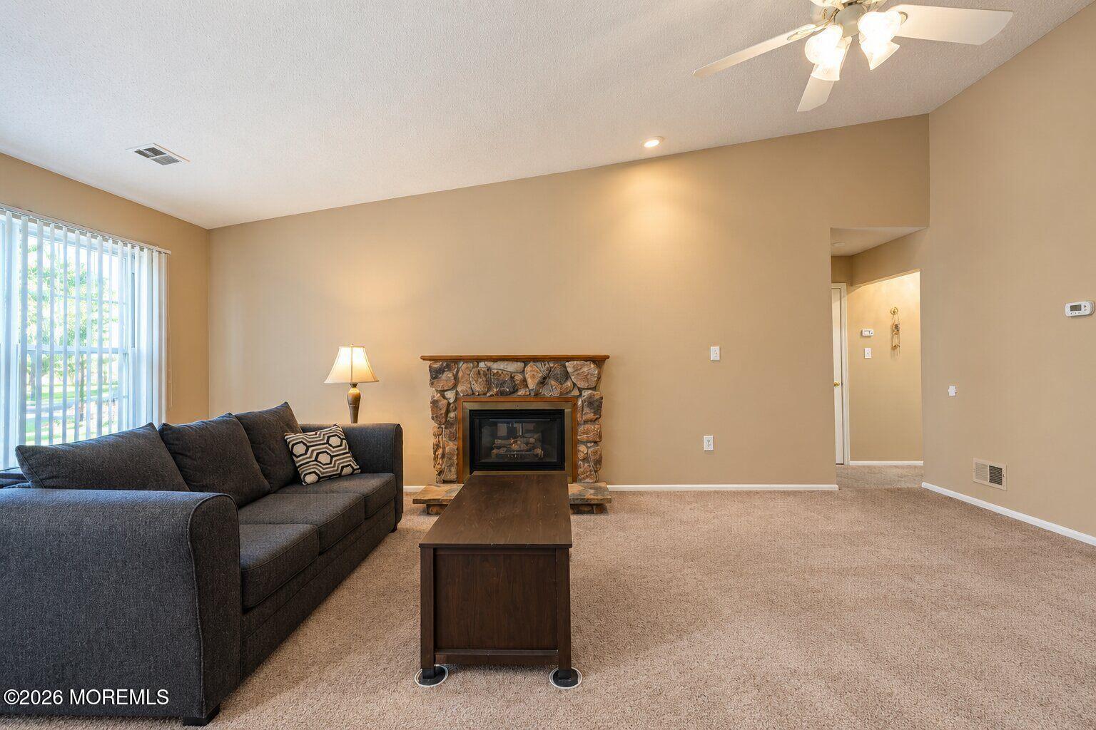 121 Farnworth Close Freehold NJ 07728