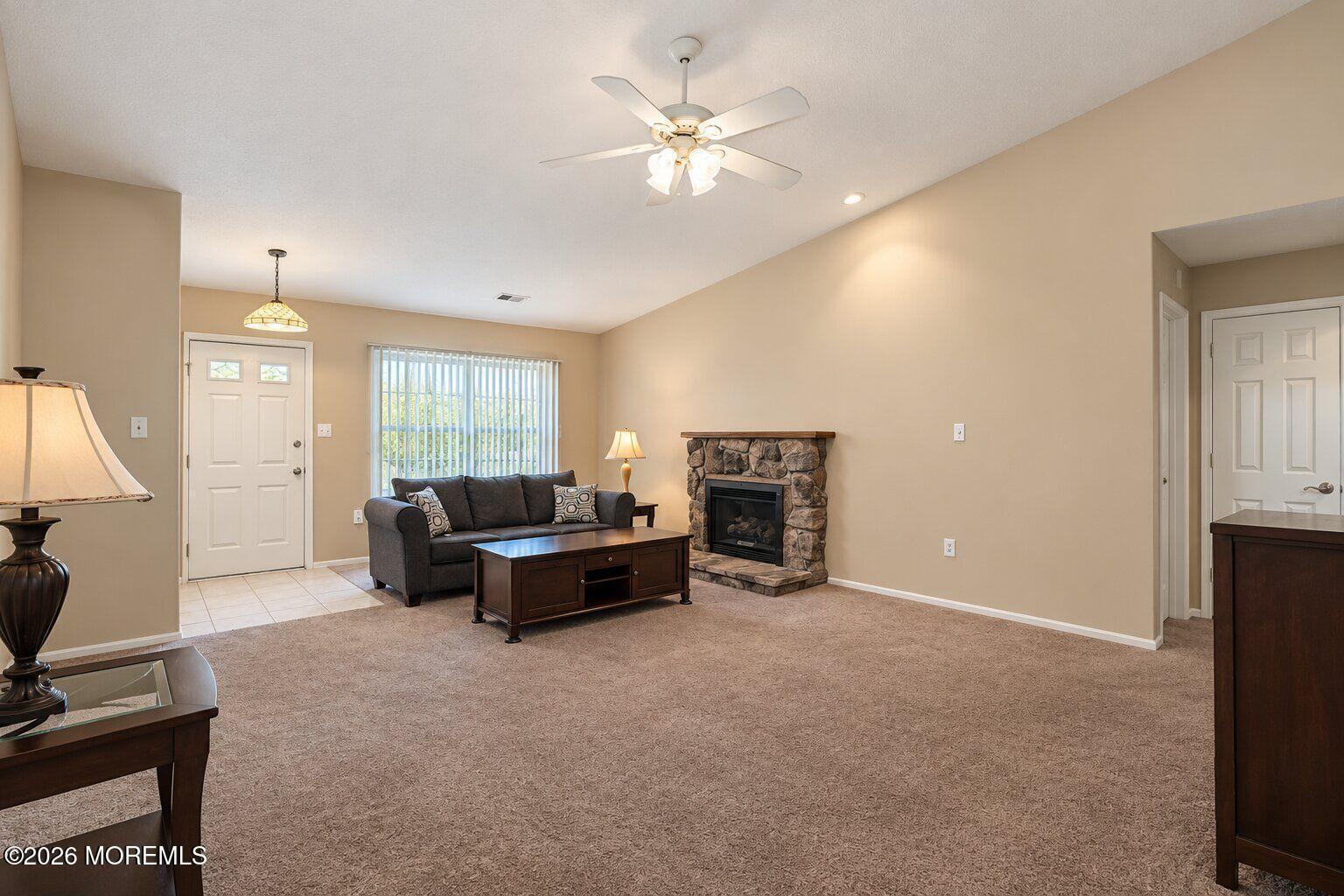 121 Farnworth Close Freehold NJ 07728