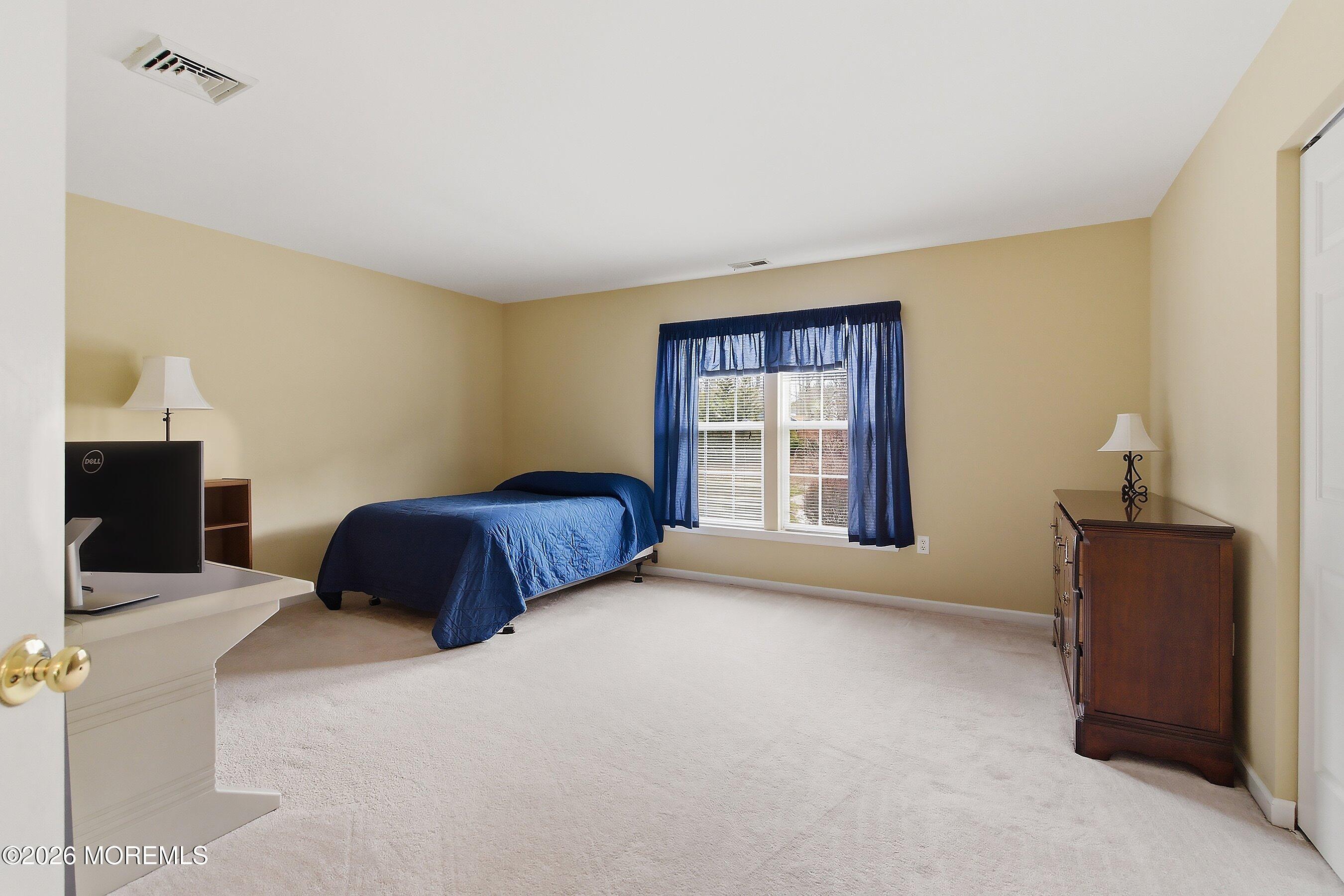 27 Penn Place Forked River NJ 08731