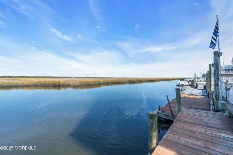 385 Kingfisher Road Tuckerton NJ 08087